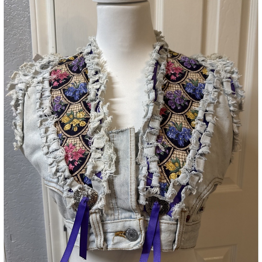 Vtg Upcycled 501 Levis Crop Vest Boho Festival Patchwork Tapestry Western S